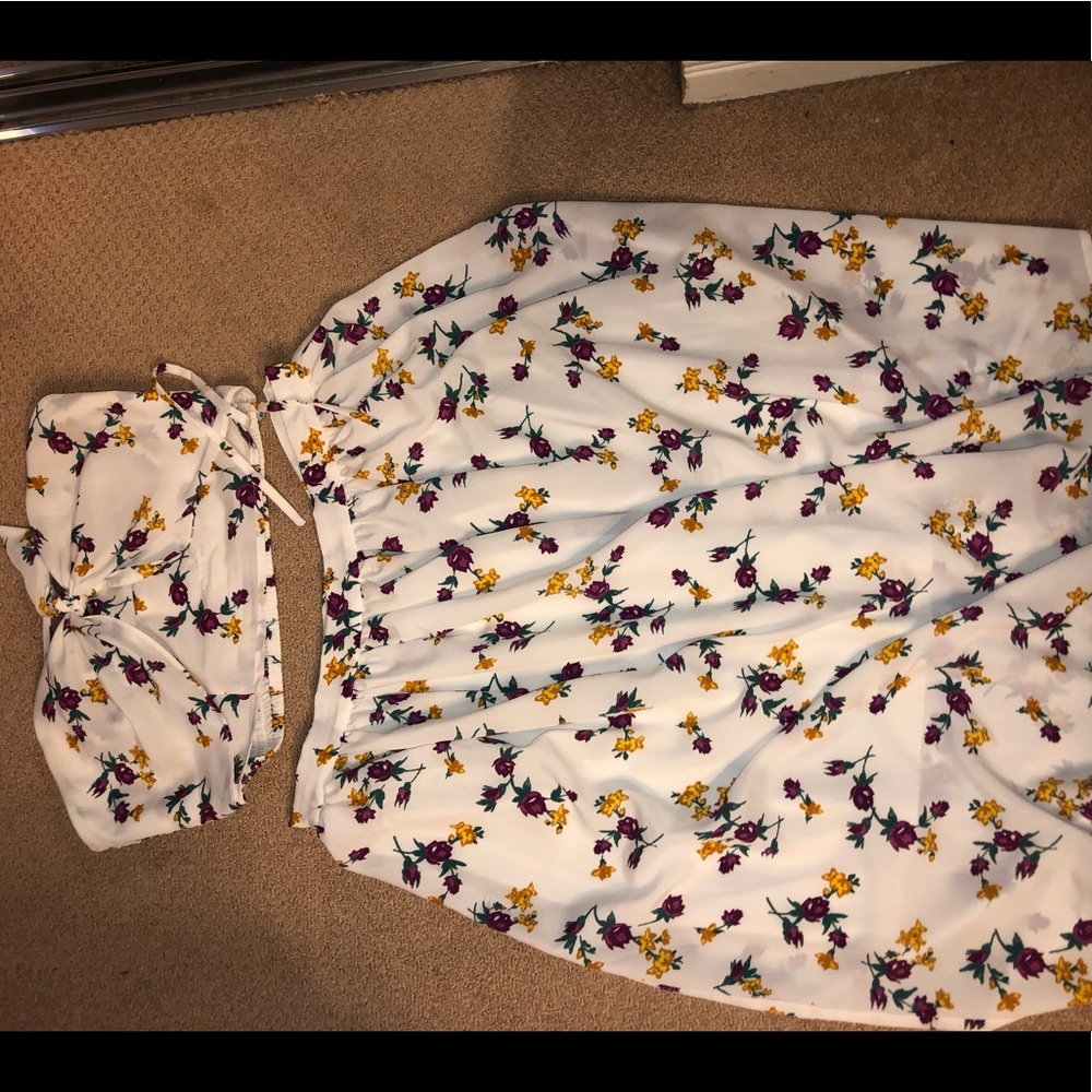 2 piece crop top & skirt set. Skirt is a size L